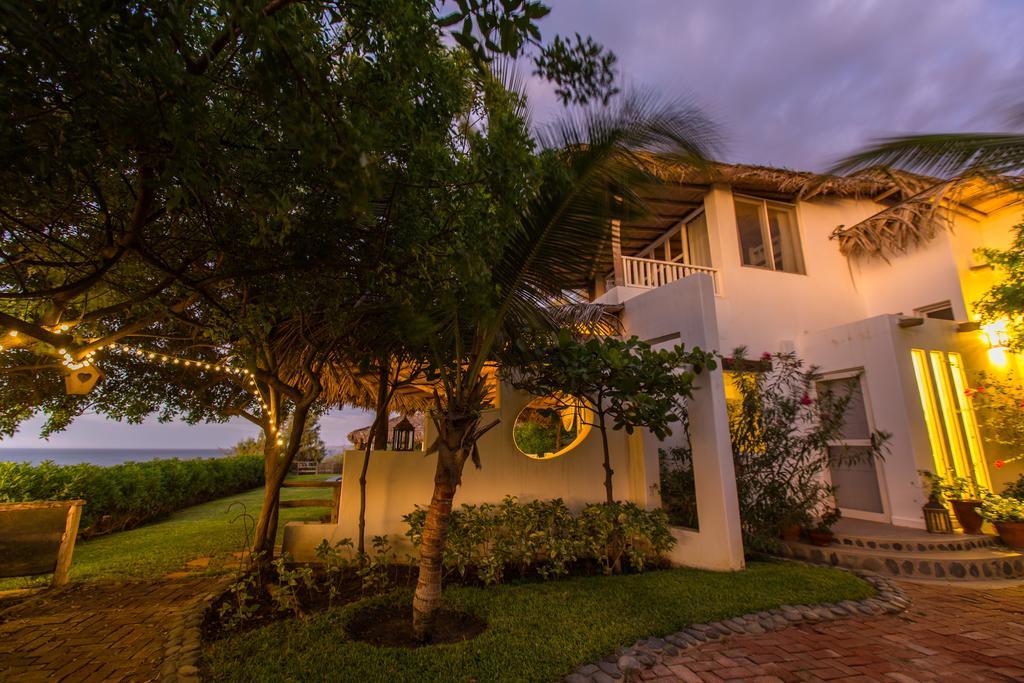 Villas del Mar Máncora Esterno foto