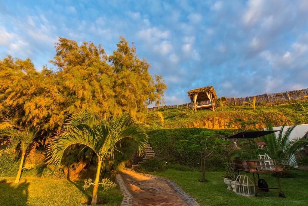 Villas del Mar Máncora Esterno foto